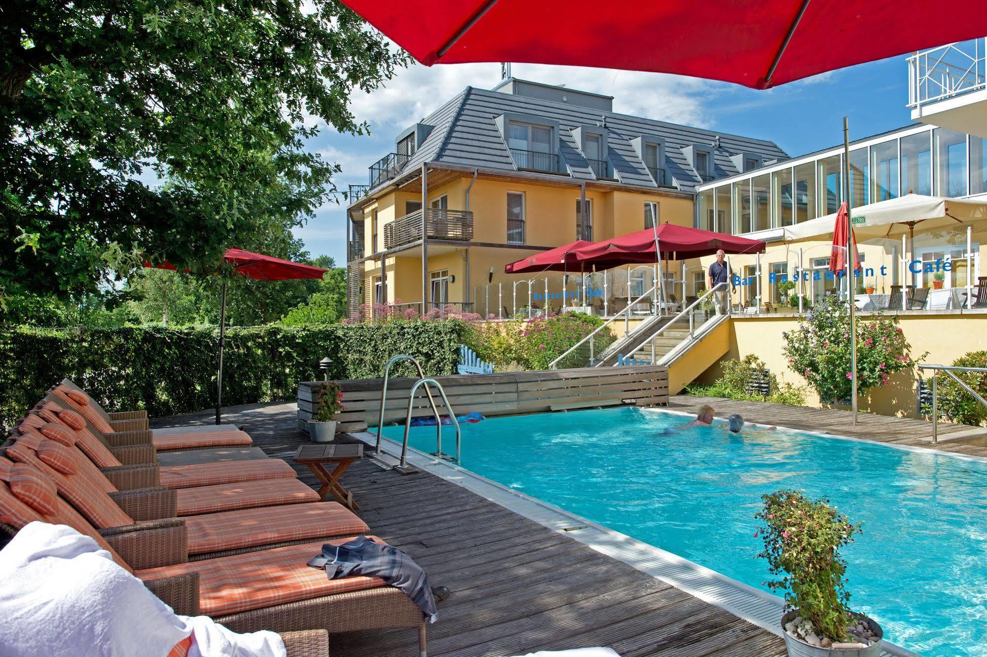 Hotel Meerlust Zingst Exterior foto